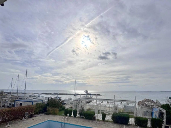 Четиристаен апартамент в Свети Влас - 130 кв.м за 2292 €/кв.м - Снимка #1