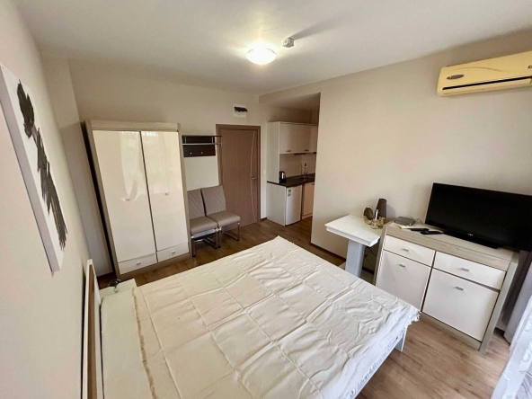 Едностаен апартамент в к.к. Слънчев бряг - 33 кв.м за 1573 €/кв.м - Снимка #1