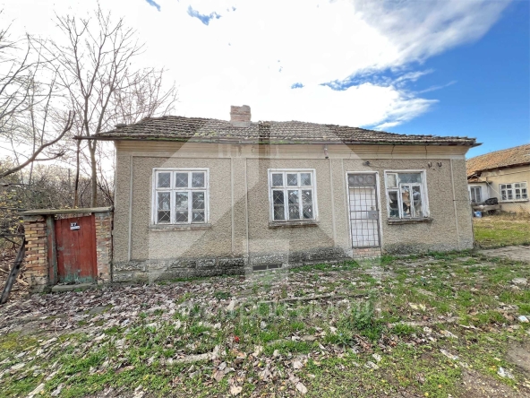 Къща в с. Мировци, Област Шумен - 89 кв.м за 32 €/кв.м - Снимка #1