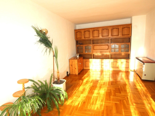 Тристаен апартамент в Габрово, Беленци - 81 кв.м за 378 €/кв.м - Снимка #1