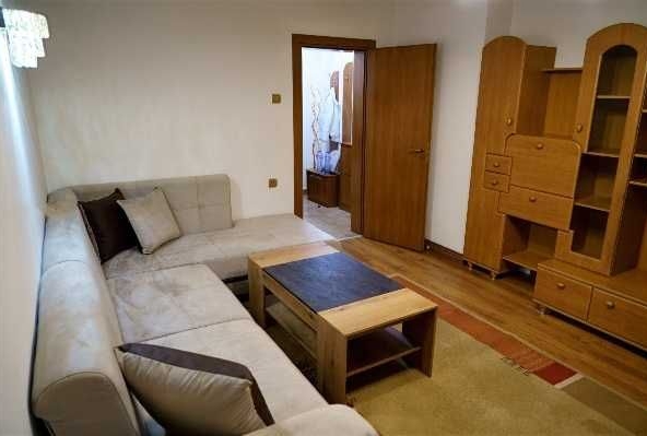 Тристаен апартамент в Пловдив, Гагарин - 85 кв.м за 960 €/кв.м - Снимка #1