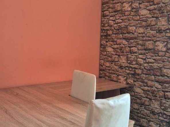 Едностаен апартамент в София, Студентски град - 49 кв.м за 6 €/кв.м - Снимка #1