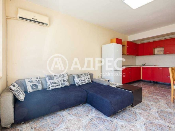 Тристаен апартамент в Варна, Лятно кино Тракия - 130 кв.м за 863 €/кв.м - Снимка #1