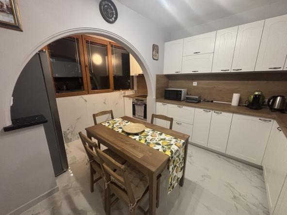 Дава се под наем Четиристаен апартамент в София, Овча купел 1 - 96 кв.м за 1095.99 € - Снимка #1