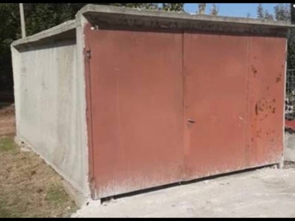 Гараж / Паркомясто в Бургас, Крайморие - 18 кв.м за 78 €/кв.м - Снимка #1