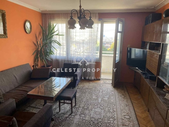 Дава се под наем Тристаен апартамент в София, Красно село - 90 кв.м за 663 € - Снимка #1