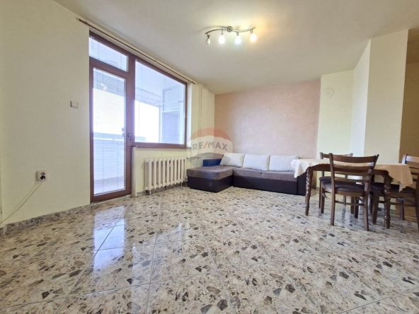 Дава се под наем Двустаен апартамент в Варна, Младост 1 - 57 кв.м за 359.04 € - Снимка #1