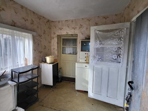 Къща в с. Преселенци, Област Добрич - 75 кв.м за 272 €/кв.м - Снимка #1