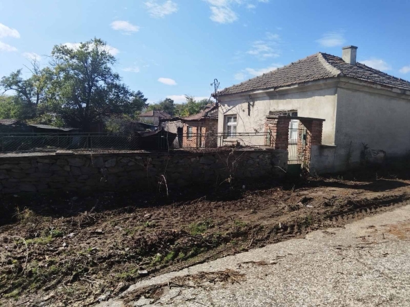 Къща в Свиленград - 64 кв.м за 598 €/кв.м - Снимка #1