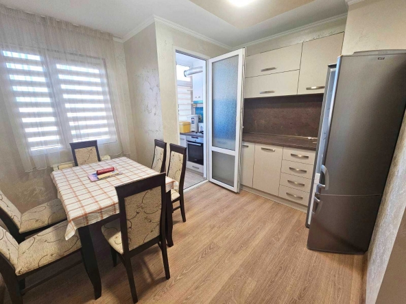 Тристаен апартамент в Балчик - 100 кв.м за 638 €/кв.м - Снимка #1