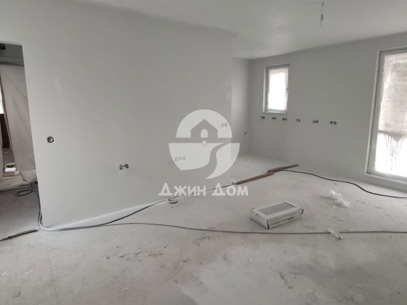 Двустаен апартамент в Несебър - 68 кв.м за 664 €/кв.м - Снимка #1