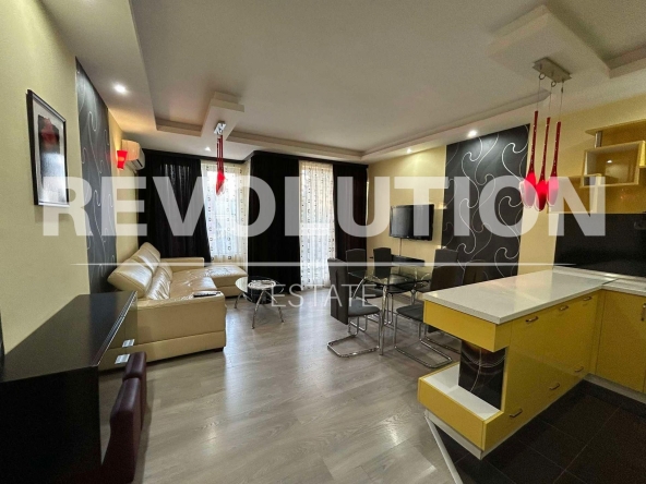 Дава се под наем Двустаен апартамент в Варна, ХЕИ - 65 кв.м за 509.49 € - Снимка #1