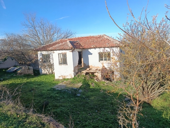 Къща в с. Княжево, Област Хасково - 60 кв.м за 102 €/кв.м - Снимка #1