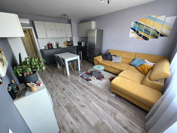 Двустаен апартамент в Варна, Бриз - 65 кв.м за 1334 €/кв.м - Снимка #1