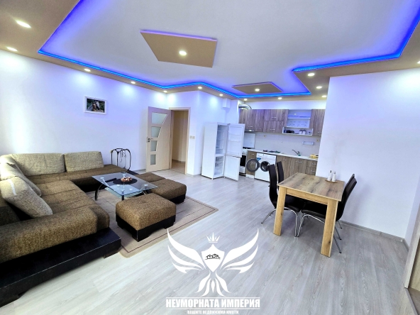 Дава се под наем Тристаен апартамент в Асеновград - 95 кв.м за 526.32 € - Снимка #1