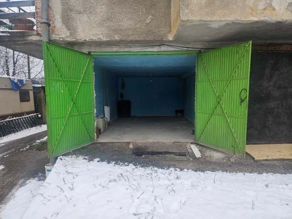 Гараж / Паркомясто в Враца, Дъбника - 23 кв.м за 444 €/кв.м - Снимка #1