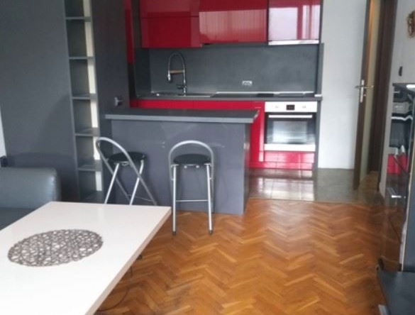 Дава се под наем Тристаен апартамент в София, Стрелбище - 78 кв.м за 786.93 € - Снимка #1