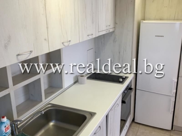 Дава се под наем Тристаен апартамент в София, Обеля 1 - 120 кв.м за 348.84 € - Снимка #1