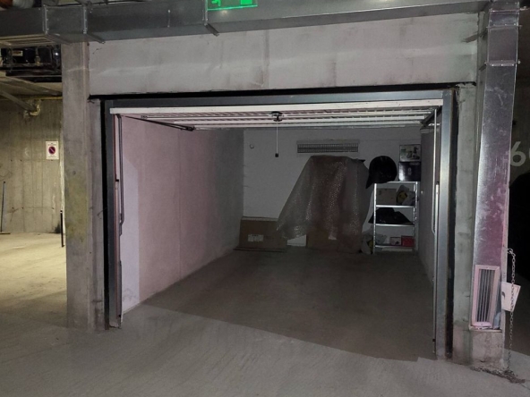 Гараж / Паркомясто в к.к. Боровец - 15 кв.м за 1190 €/кв.м - Снимка #1