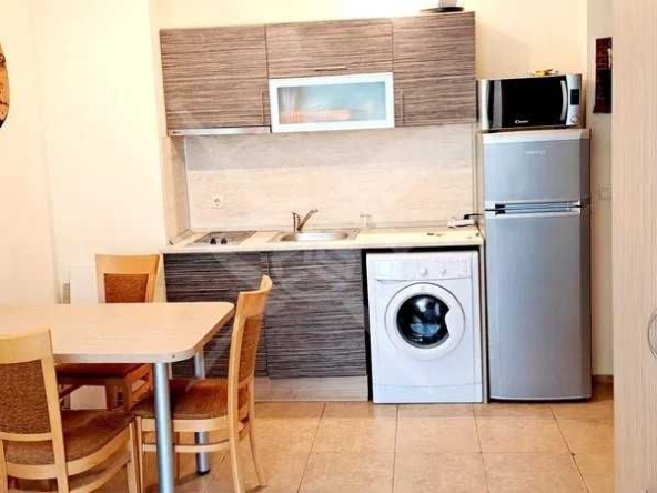 Двустаен апартамент в к.к. Слънчев бряг - 45 кв.м за 771 €/кв.м - Снимка #1