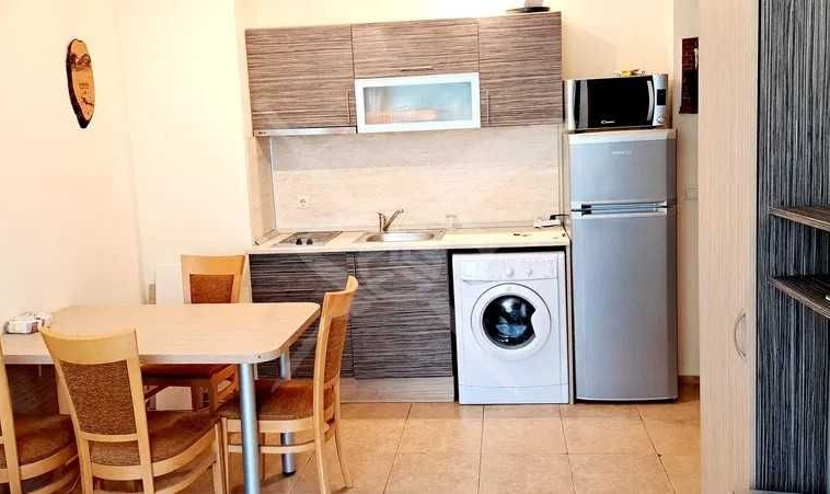 Двустаен апартамент в к.к. Слънчев бряг - 45 кв.м за 771 €/кв.м - Снимка #1