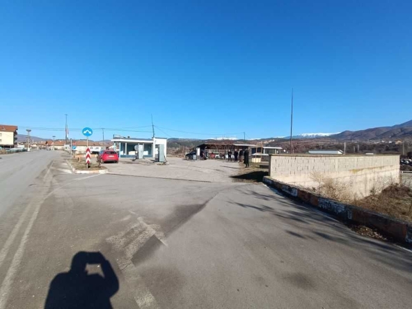 Промишлена сграда в с. Черниче, Област Благоевград - 1 кв.м за 258570 €/кв.м - Снимка #1