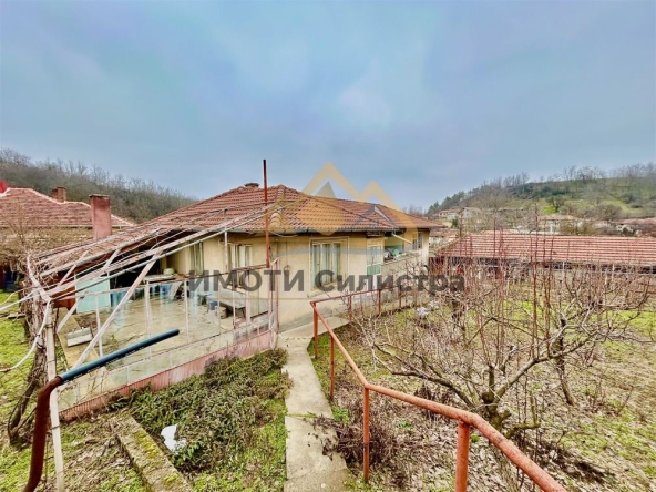 Къща в с. Калипетрово, Област Силистра - 159 кв.м за 315 €/кв.м - Снимка #1