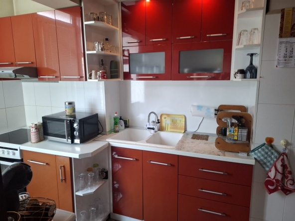 Дава се под наем Многостаен апартамент в Казанлък - 105 кв.м за 144633.45 € - Снимка #1