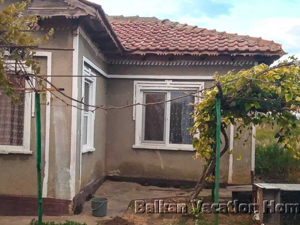 Къща в с. Крушари, Област Добрич - 75 кв.м за 157 €/кв.м - Снимка #1