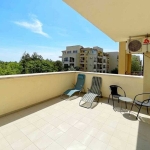 Тристаен апартамент в Балчик - 139 кв.м за 404 €/кв.м - Снимка #1