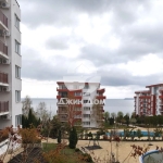 Тристаен апартамент в к.к. Елените - 99 кв.м за 614 €/кв.м - Снимка #1