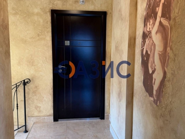 Тристаен апартамент в Несебър - 121 кв.м за 1134 €/кв.м - Снимка #1