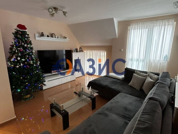 Тристаен апартамент в Свети Влас - 105 кв.м за 704 €/кв.м - Снимка #1