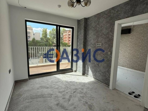 Двустаен апартамент в к.к. Слънчев бряг - 48 кв.м за 1190 €/кв.м - Снимка #1