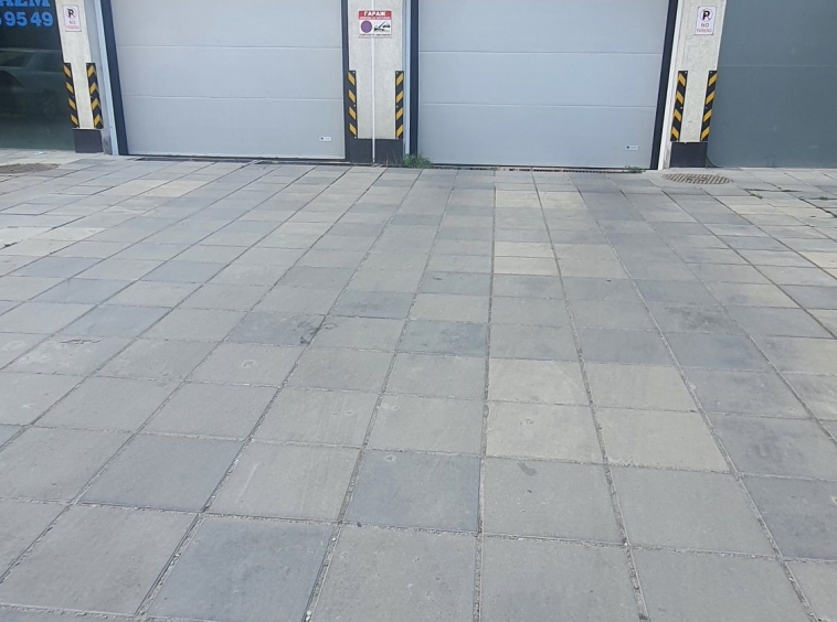 Дава се под наем Гараж / Паркомясто в София, Люлин 2 - 12 кв.м за 89.76 € - Снимка #1