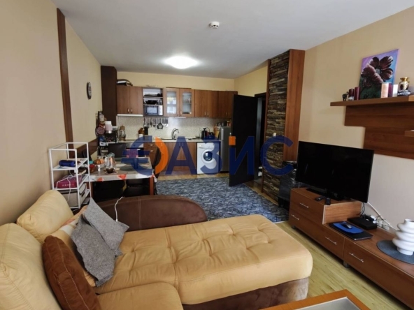 Двустаен апартамент в к.к. Слънчев бряг - 71 кв.м за 568 €/кв.м - Снимка #1