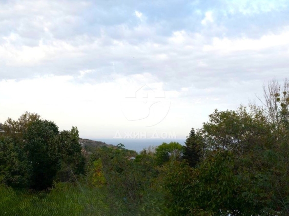 Тристаен апартамент в Бяла - 100 кв.м за 628 €/кв.м - Снимка #1