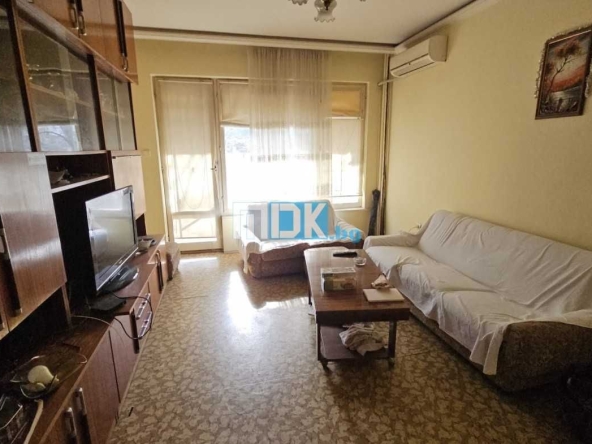 Тристаен апартамент в Пловдив, Кючук Париж - 86 кв.м за 786 €/кв.м - Снимка #1