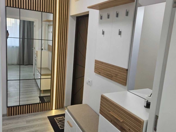 Тристаен апартамент в Бургас, Братя Миладинови - 42 кв.м за 1761 €/кв.м - Снимка #1