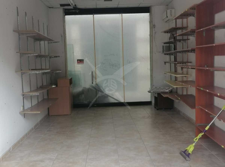 Магазин в к.к. Слънчев бряг - 25 кв.м за 1592 €/кв.м - Снимка #1