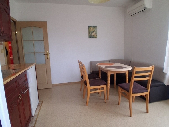 Дава се под наем Двустаен апартамент в Варна, Гръцка махала - 47 кв.м за 398.82 € - Снимка #1