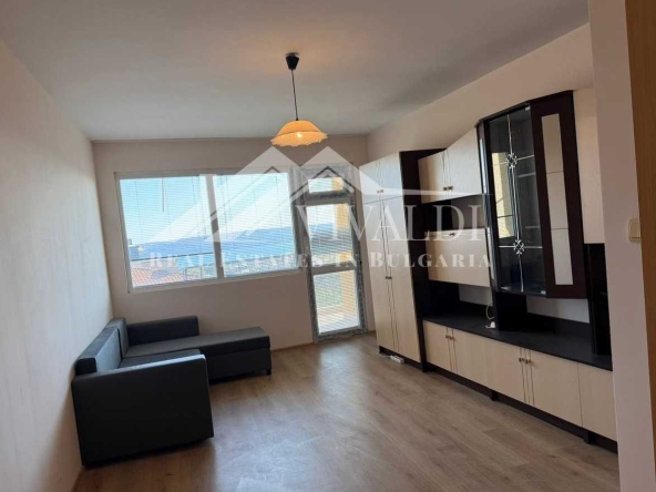 Двустаен апартамент в Варна, Бриз - 95 кв.м за 966 €/кв.м - Снимка #1