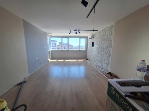 Двустаен апартамент в Пловдив, Съдийски - 68 кв.м за 863 €/кв.м - Снимка #1