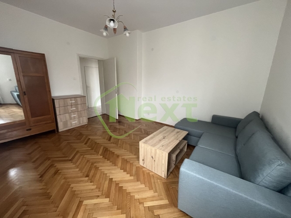 Дава се под наем Двустаен апартамент в София, Център - 52 кв.м за 448.8 € - Снимка #1