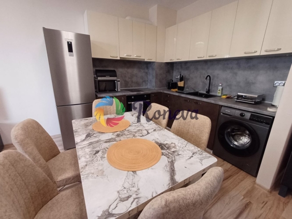 Дава се под наем Двустаен апартамент в Варна, Погреби - 65 кв.м за 698.19 € - Снимка #1