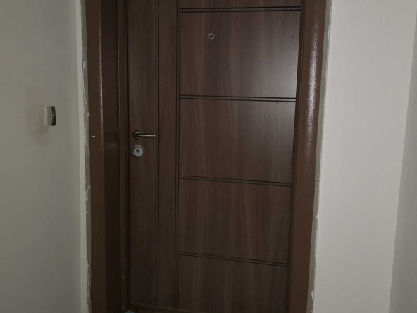 Двустаен апартамент в София, Зона Б-18 - 75 кв.м за 1129 €/кв.м - Снимка #1