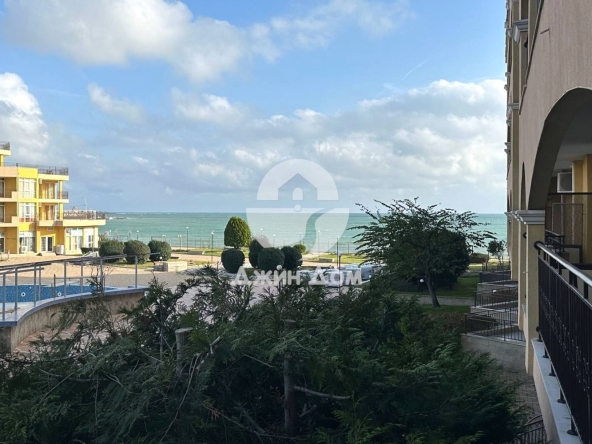 Тристаен апартамент в Ахелой - 95 кв.м за 655 €/кв.м - Снимка #1