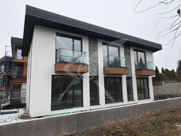 Къща в София, Симеоново - 334 кв.м за 1353 €/кв.м - Снимка #1