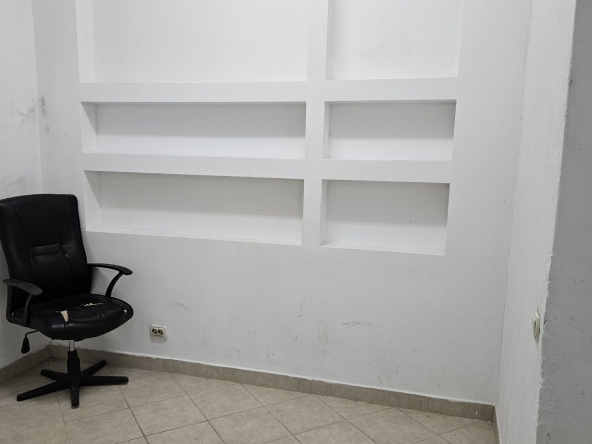 Дава се под наем Склад в Русе, Възраждане - 12 кв.м за 119.34 € - Снимка #1