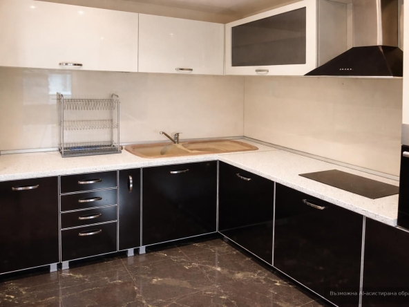 Дава се под наем Двустаен апартамент в Пловдив, Гагарин - 65 кв.м за 398.82 € - Снимка #1